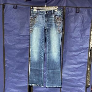 White House Black market size 6 boot cut jeans